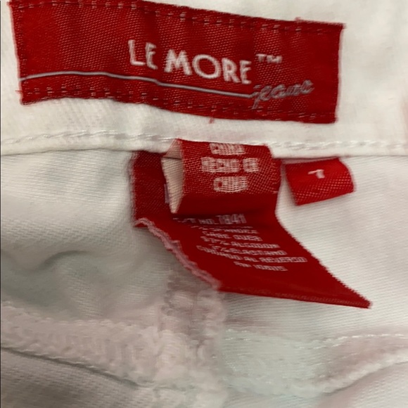 LE MORE SEQUINS JEAN ON One LEG - Picture 6 of 6